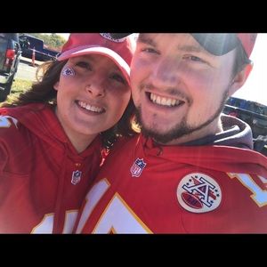 Meet your Posher, Veronica